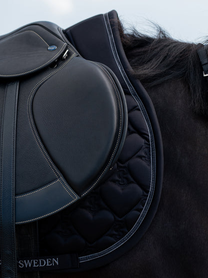 Jump Saddle Pad with Heart Design