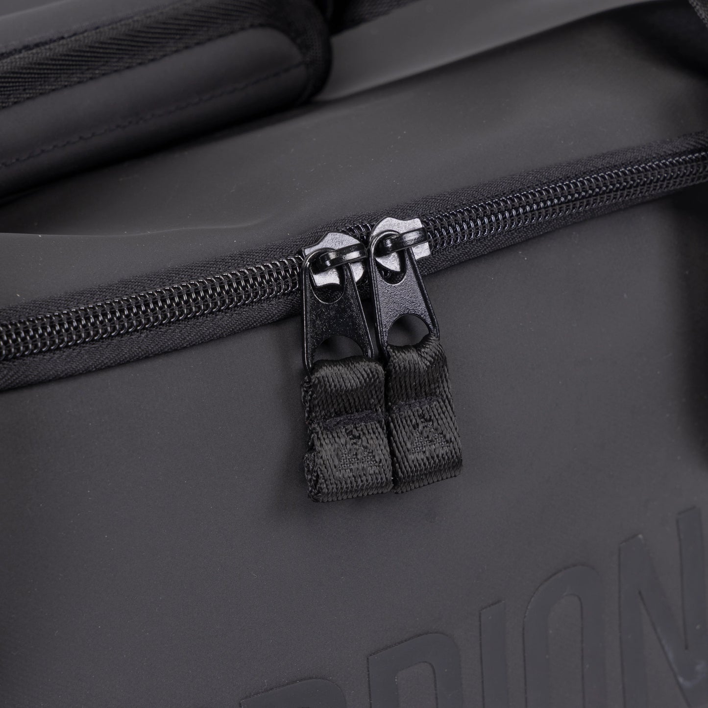 Aubrion React Holdall Bag - Riding Gear Travel Bag