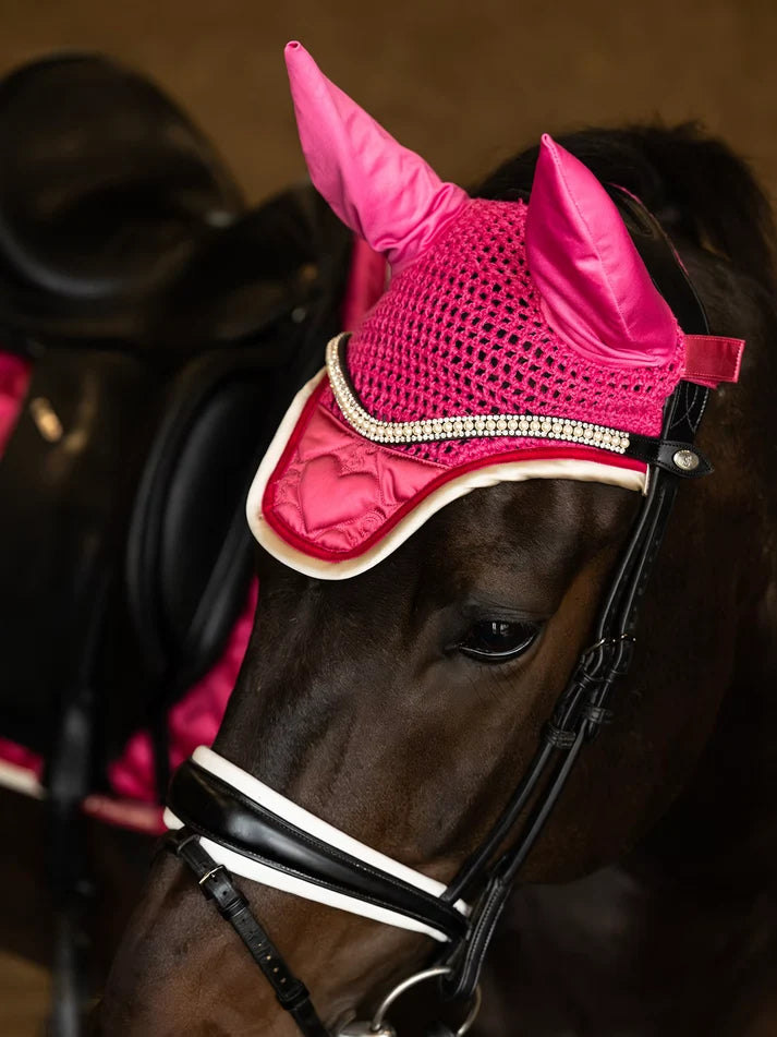 PS of Sweden Quilted Heart Ear Bonnet & Saddle Bundle Set (Thrill Pink)