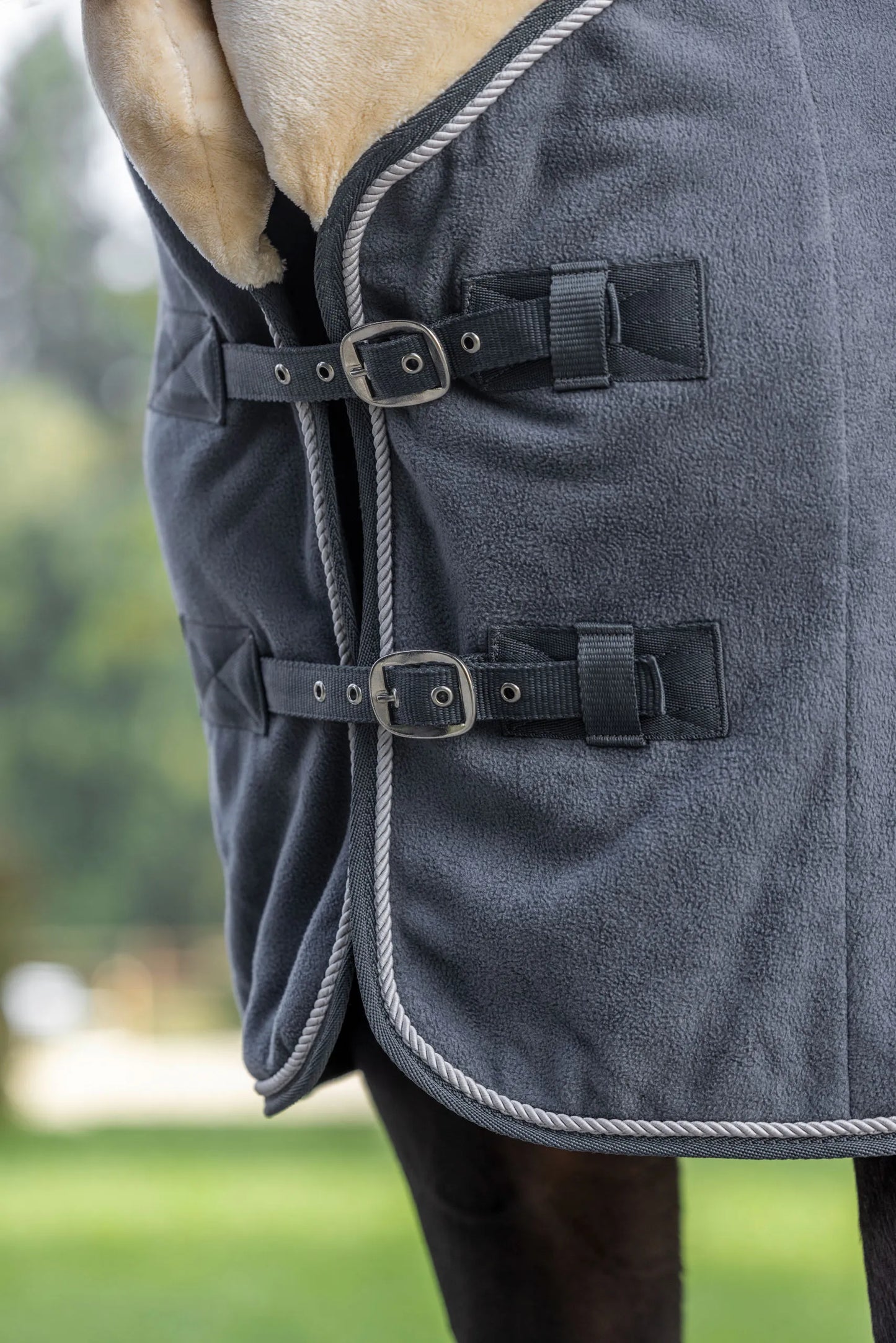 RugBe Royal Fleece Blanket - Horse Cooler Rug