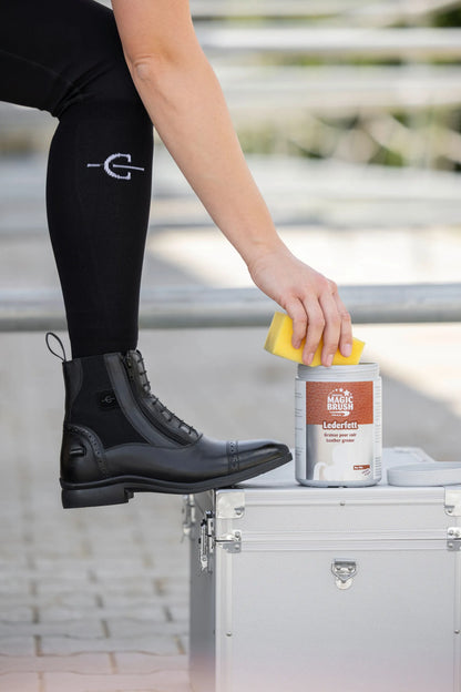 MagicBrush Dubbin Leather Grease - Tack & Boot Conditioner 450ml