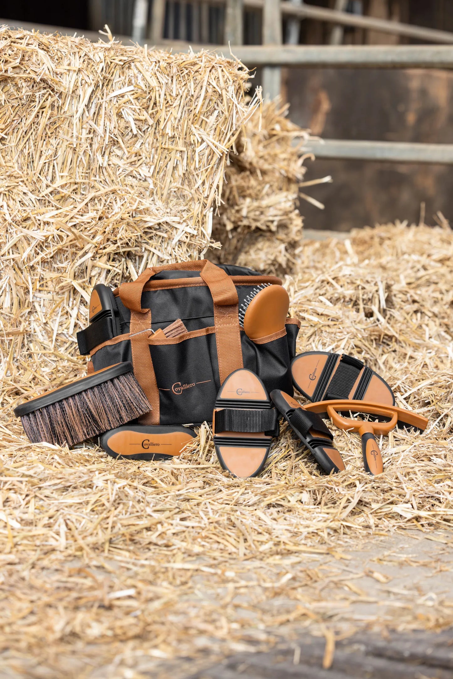 Grooming Bag - Horse Grooming Storage Bag (Black / Cognac)