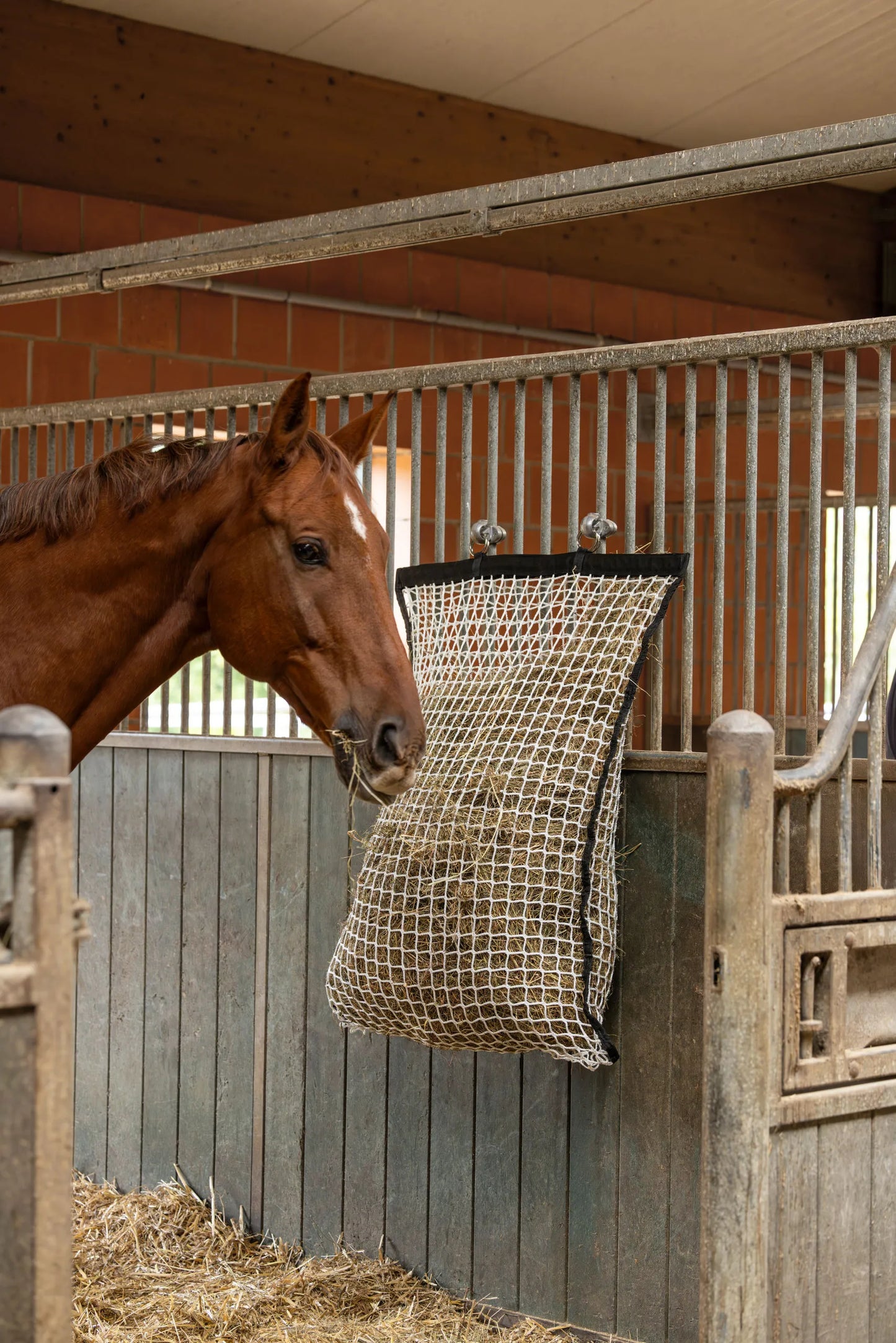 Easy Fill Hay Net - Horse Hay Feeder with Filling Aid