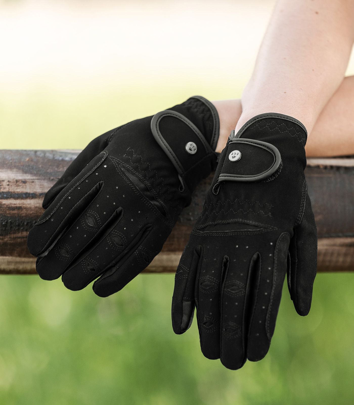 Versatile Riding Gloves - Everyday Equestrian Gloves