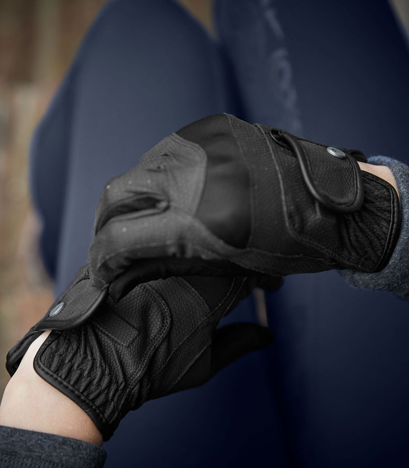 Magnetize Riding Gloves - Equestrian Training Gloves