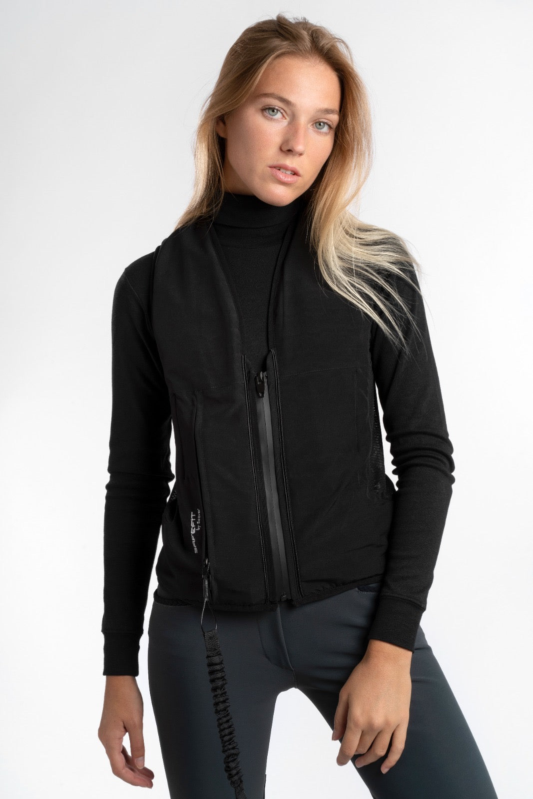 Seaver Airbag Vest Black - Protective Riding Vest