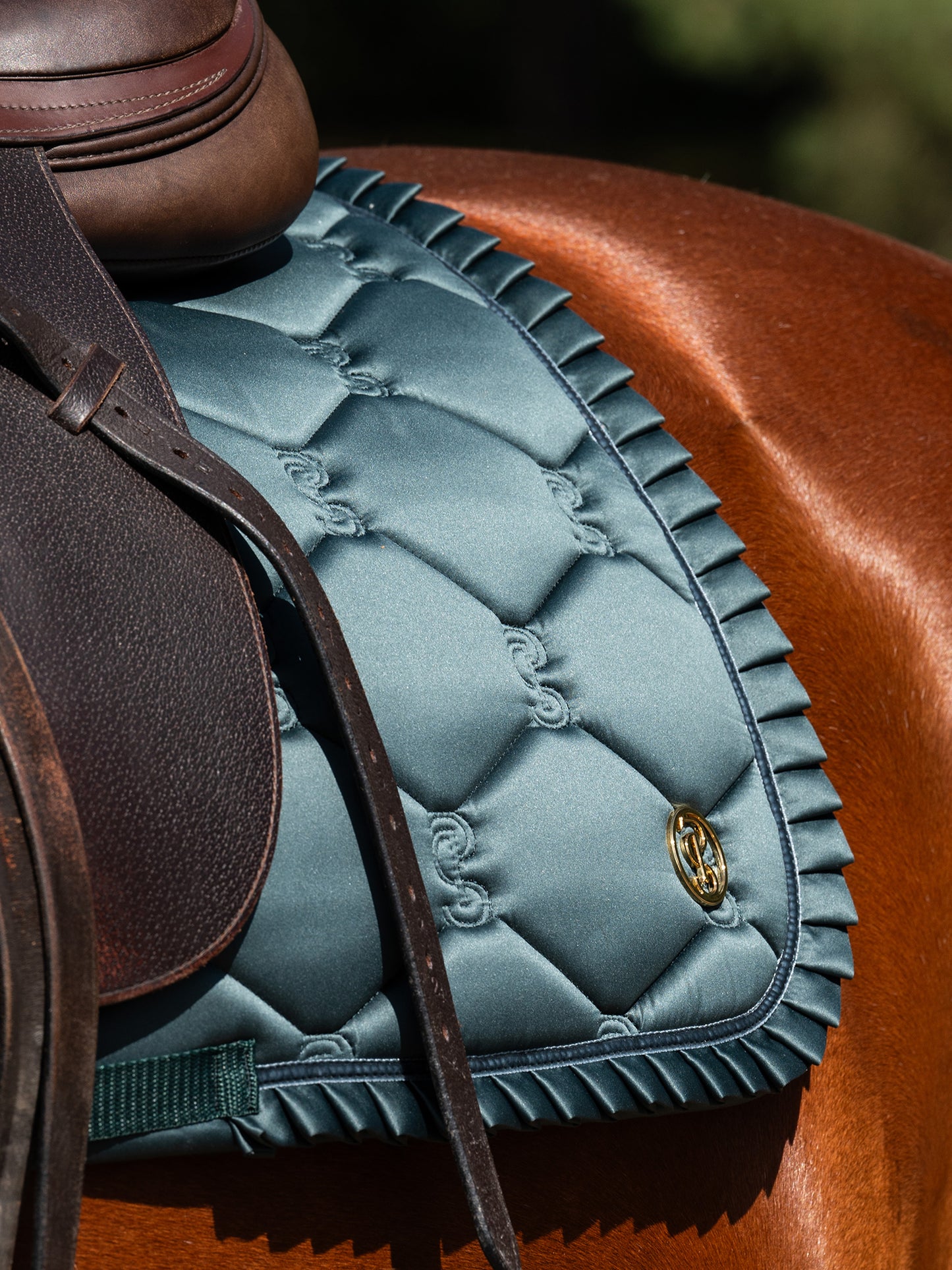 Jump Saddle Pad with Ruffle Trim