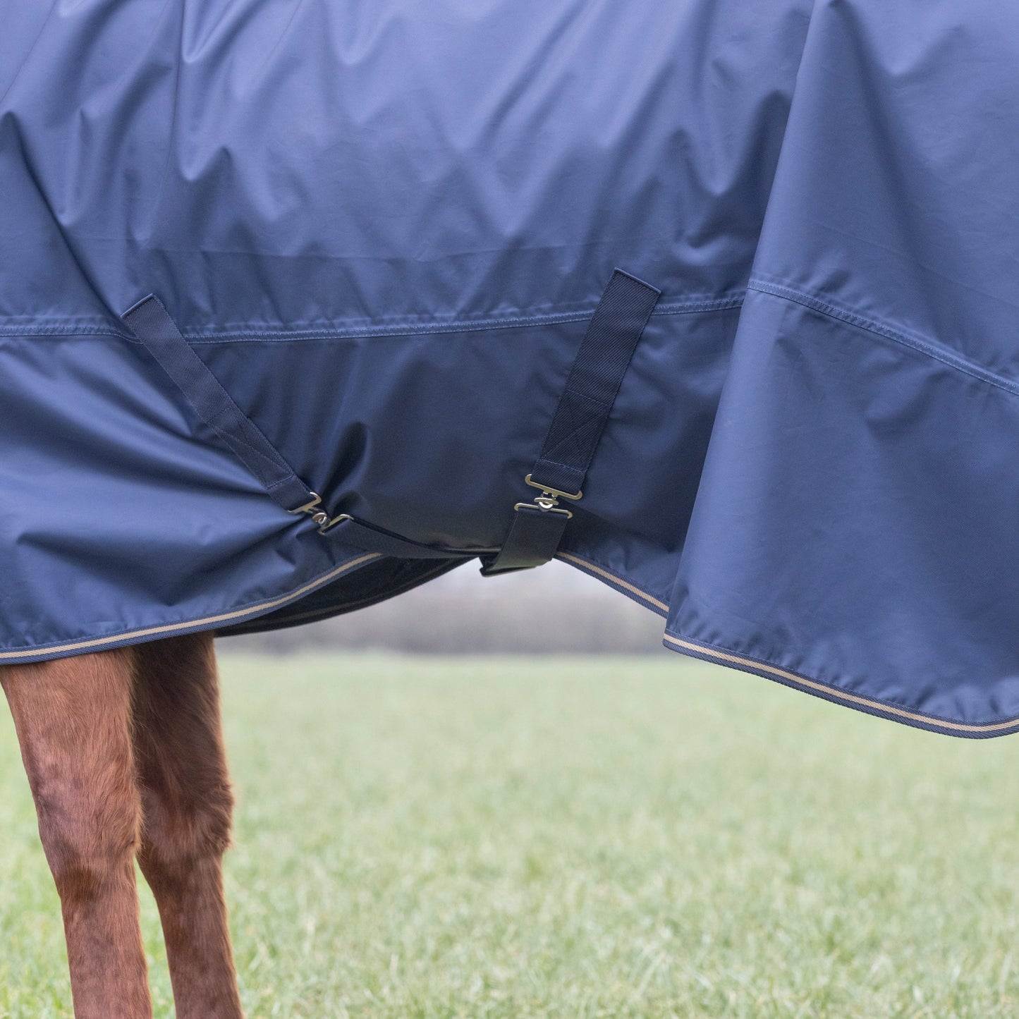 Shires Typhoon Lite Combo Rug - Navy Lightweight Turnout Rug