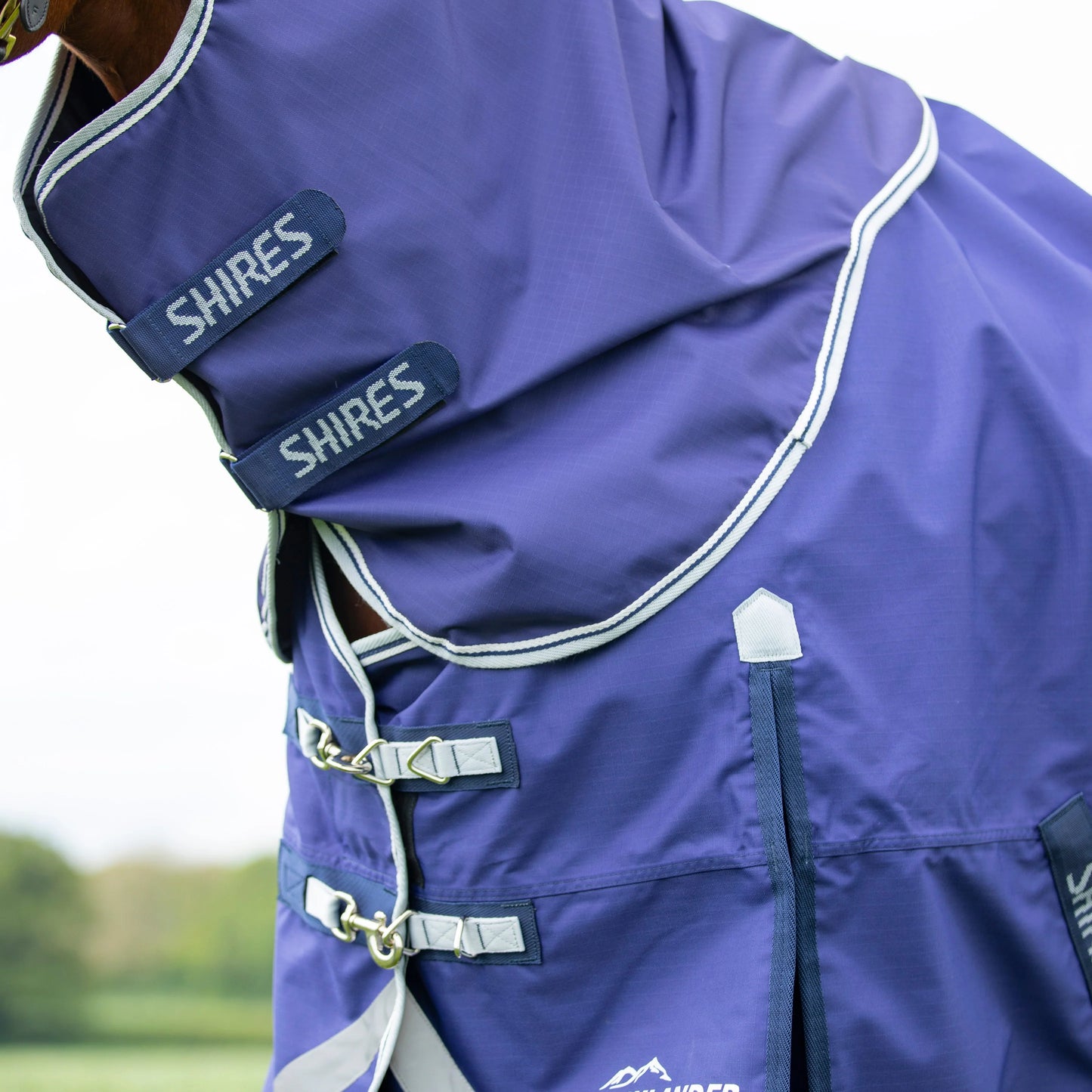 Shires Highlander Original Lite Rug & Neck Set - Navy Turnout Rug
